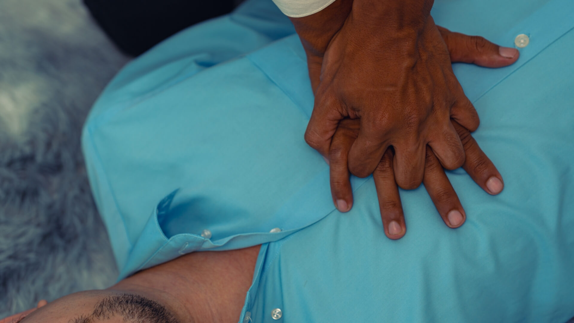 What Is a Manual Defibrillator How It Works and When to Use It | AED Brand Review